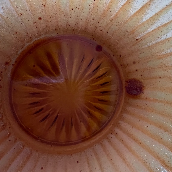 Vintage carnival glass bowl - Picture 5 of 5